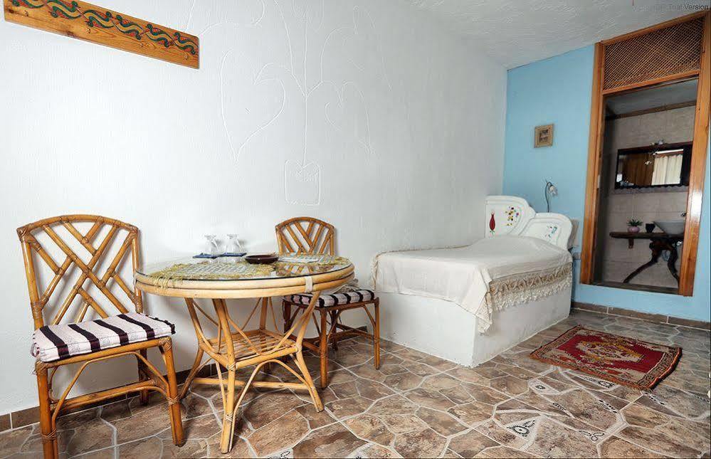 Mordogan Mavi Keci Hotel מראה חיצוני תמונה